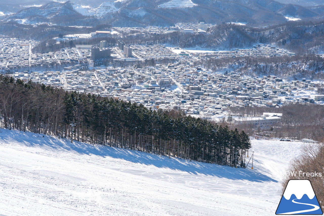 札幌藻岩山スキー場｜本日、雲一つ無い快晴！札幌藻岩山の全10コースの滑走にチャレンジ(^^)/